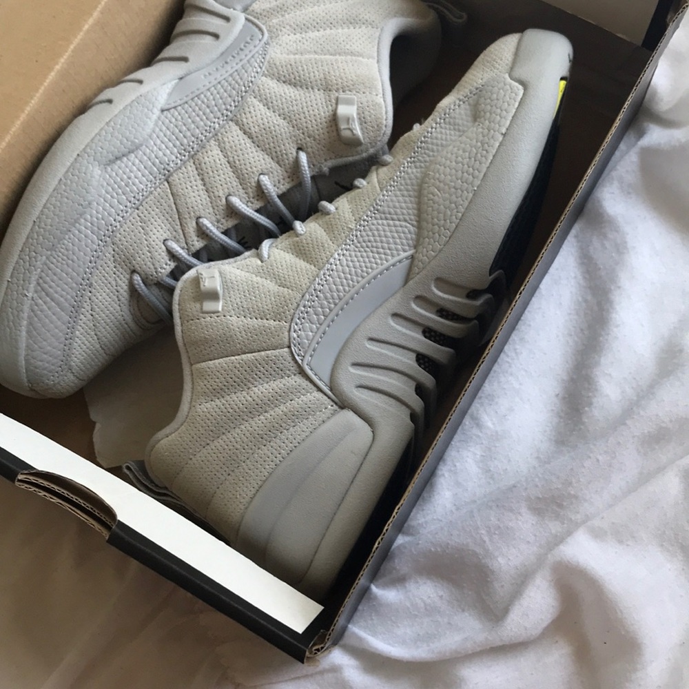 Jordan 12 low